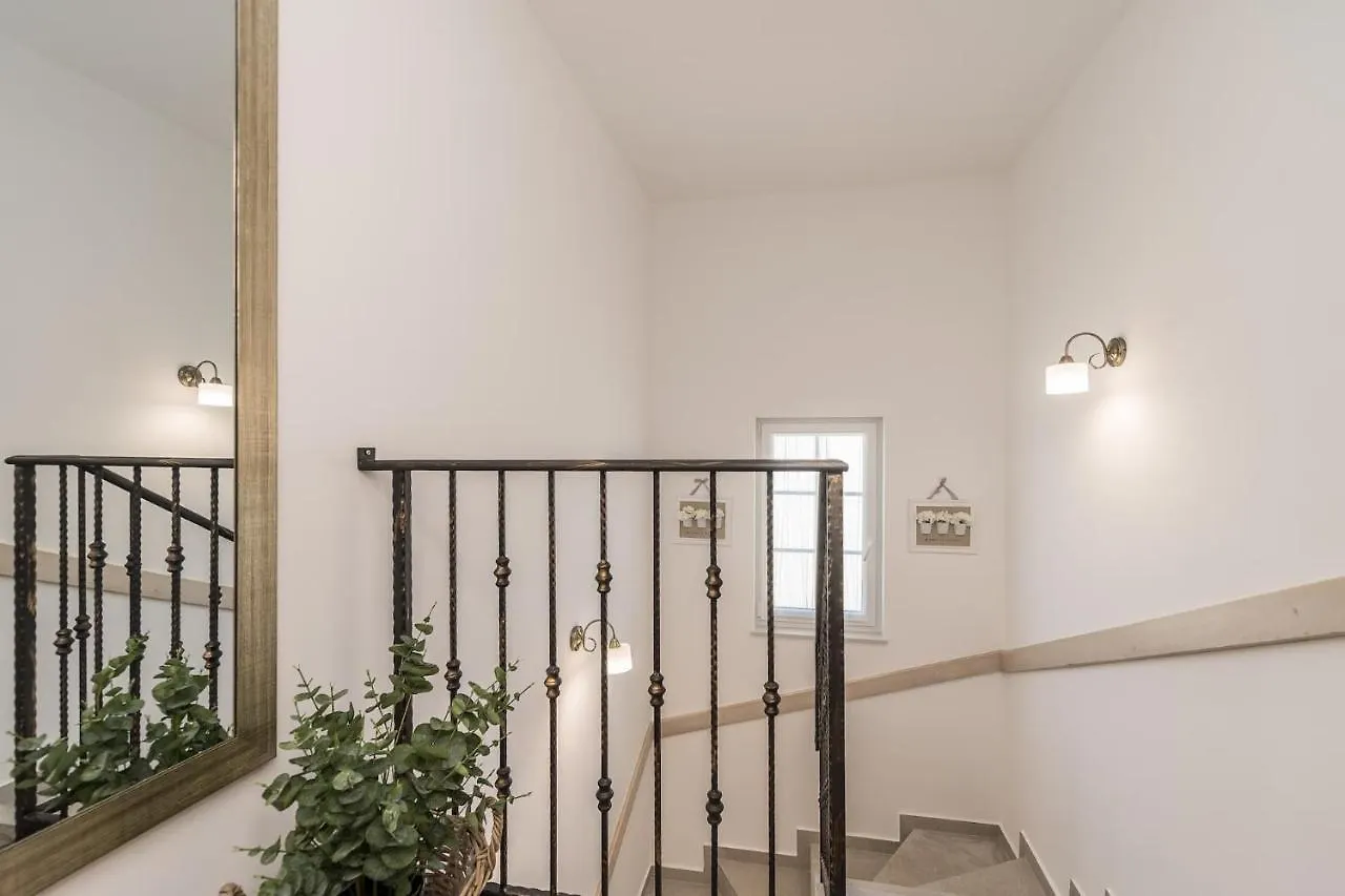 Stone Vila With Heated Pool, Near Sandy Beach - By Traveler Tourist Agency Id 2373 Bedroom 2 Privlaka  Privlaka (Zadar)