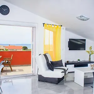 Apartman Rose Garden, Privlaka